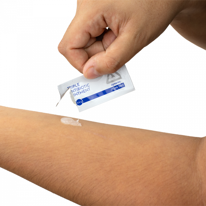 Dynarex Triple Antibiotic Ointment, 0.5g Packets (10/Box, 100 Box/Case)